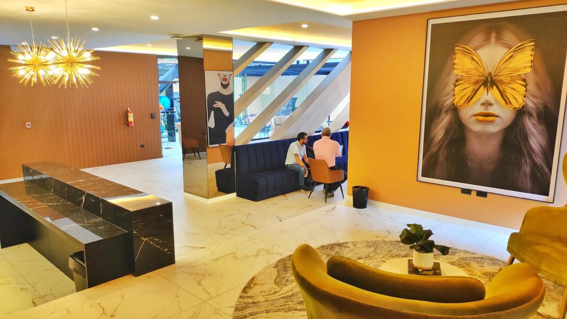 Republica Del Salvador Coliving Ecuador Xoe Apartamento Quito