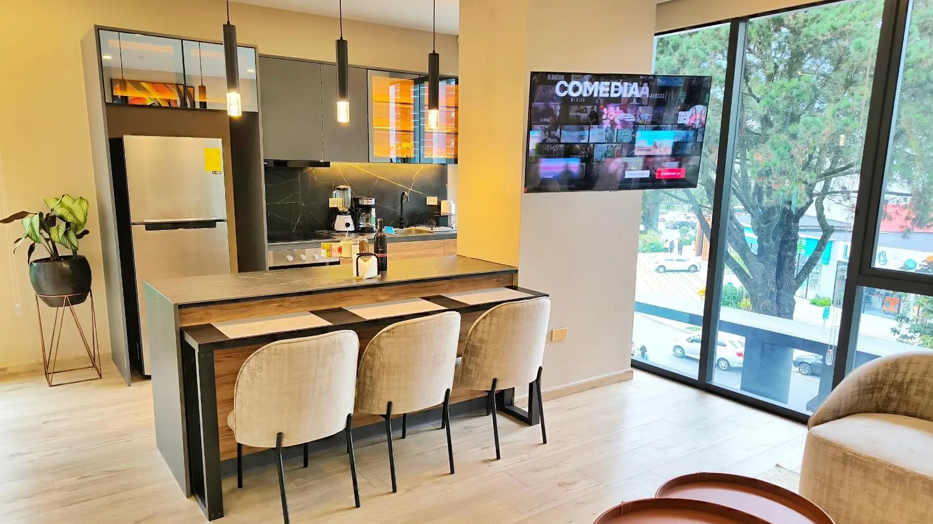 Republica Del Salvador Coliving Ecuador Xoe Apartamento Quito