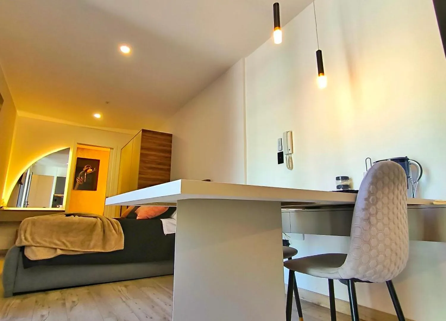 Republica Del Salvador Coliving Ecuador Xoe Apartamento Quito