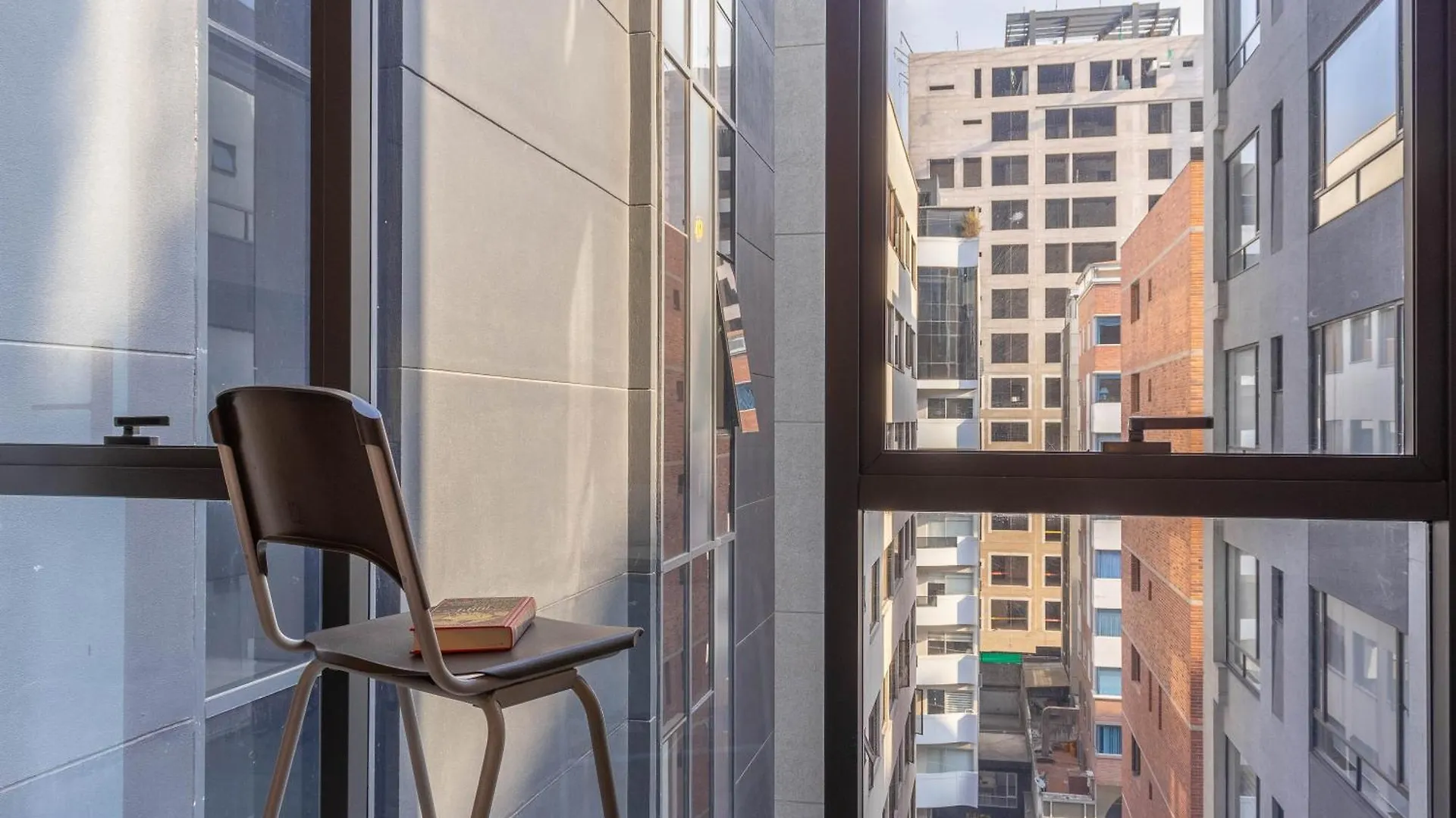 키토 Republica Del Salvador Coliving Ecuador Xoe 아파트 0*,  에콰도르