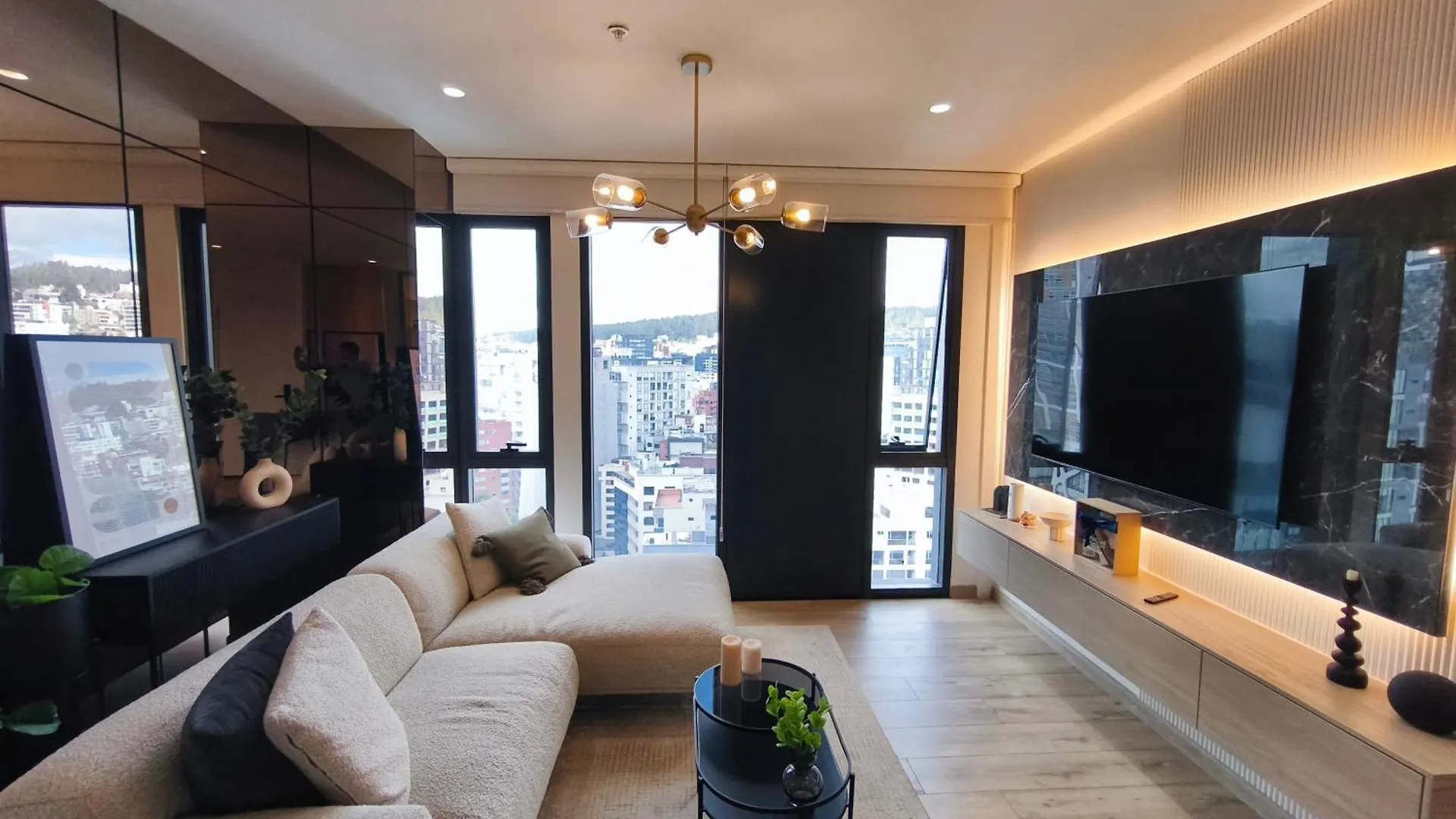 키토 Republica Del Salvador Coliving Ecuador Xoe 아파트
