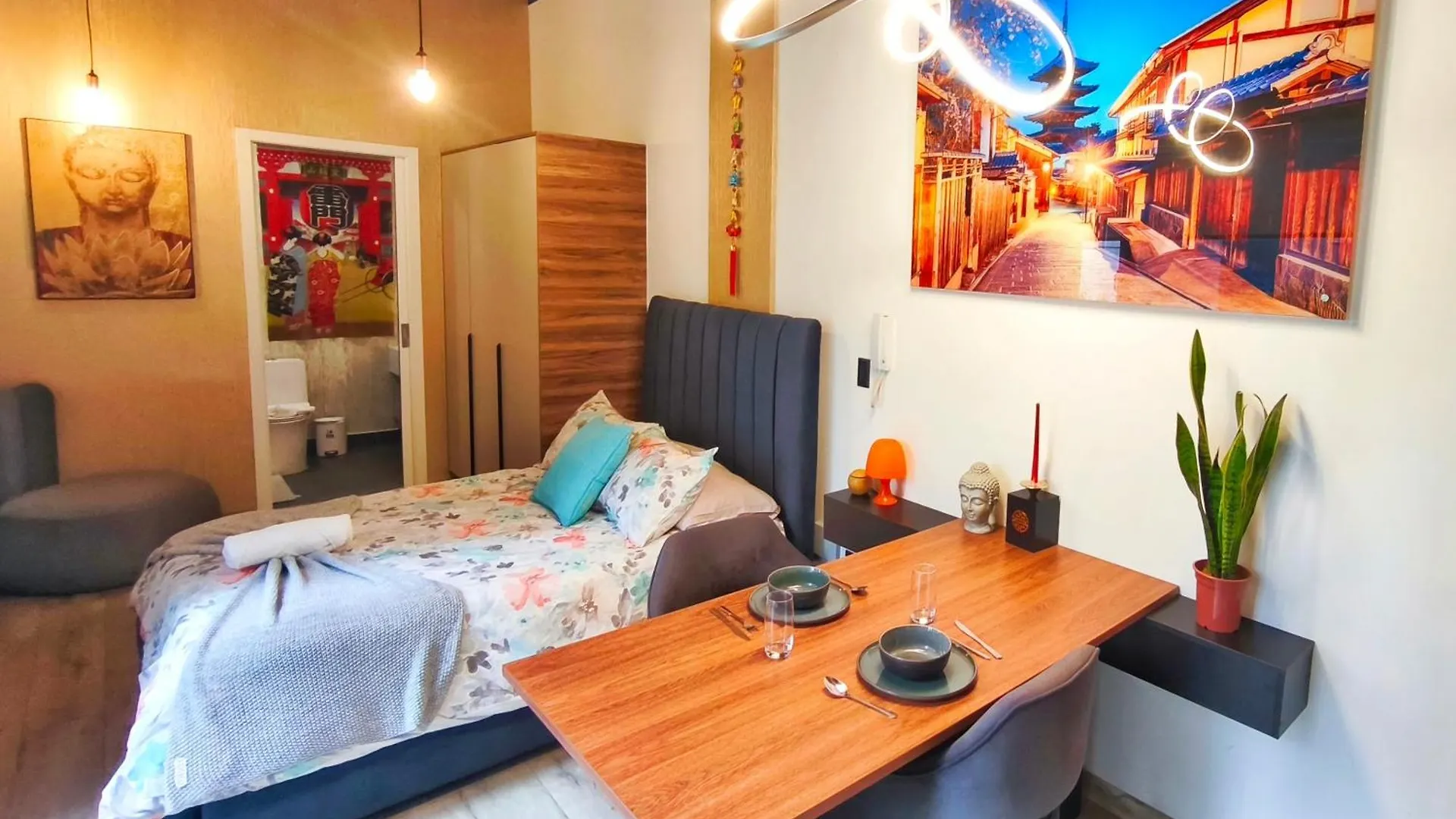 Republica Del Salvador Coliving Ecuador Xoe Apartamento Quito