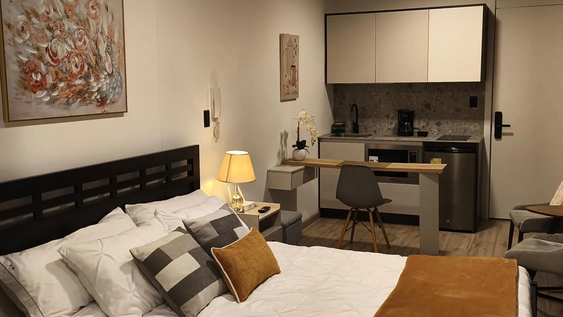키토 Republica Del Salvador Coliving Ecuador Xoe 아파트